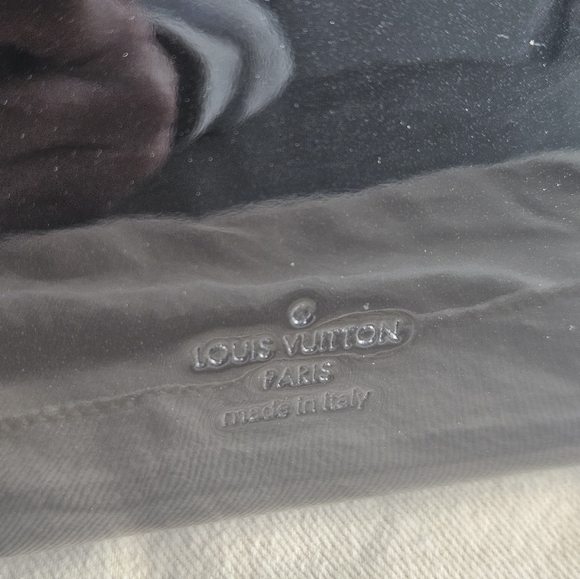 **SOLD**Louis Vuitton Cherrywood Vernis PM Handbag - Picture 11 of 16